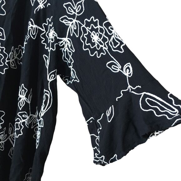 Catherines Women's Tunic Blouse Plus 4X Floral Embroidered Bell Sleeve Rayon - Picture 5 of 9